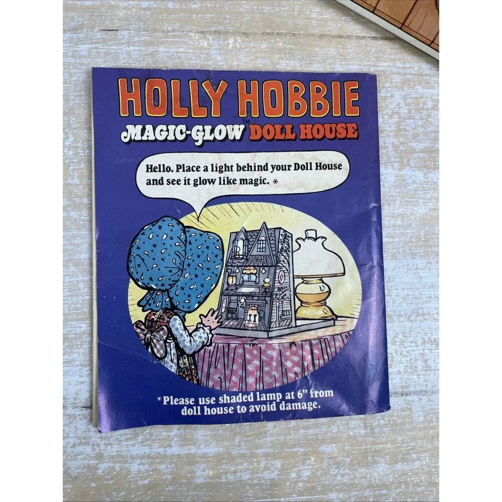 Vintage 1977 Holly Hobbie Magic Glow Doll House Colorforms Playset